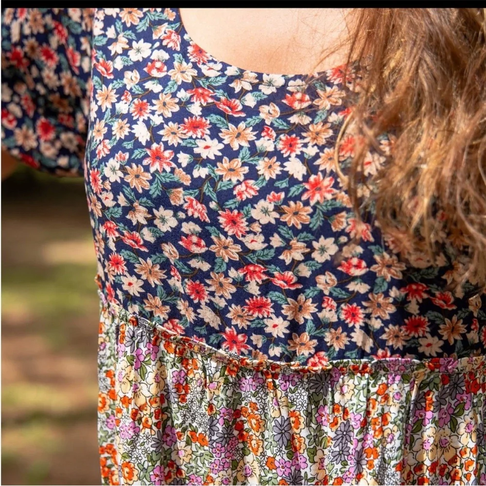 Natural Life Mixed Floral Print Tiered Colette Maxi Dress Blue Red Gold Large - Picture 5 of 11